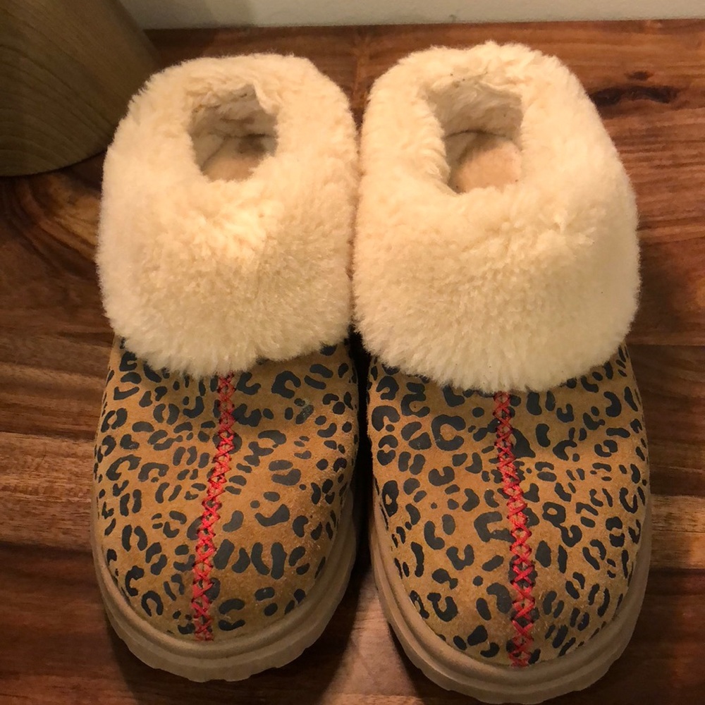 UGG Cheetah print  Moccasins